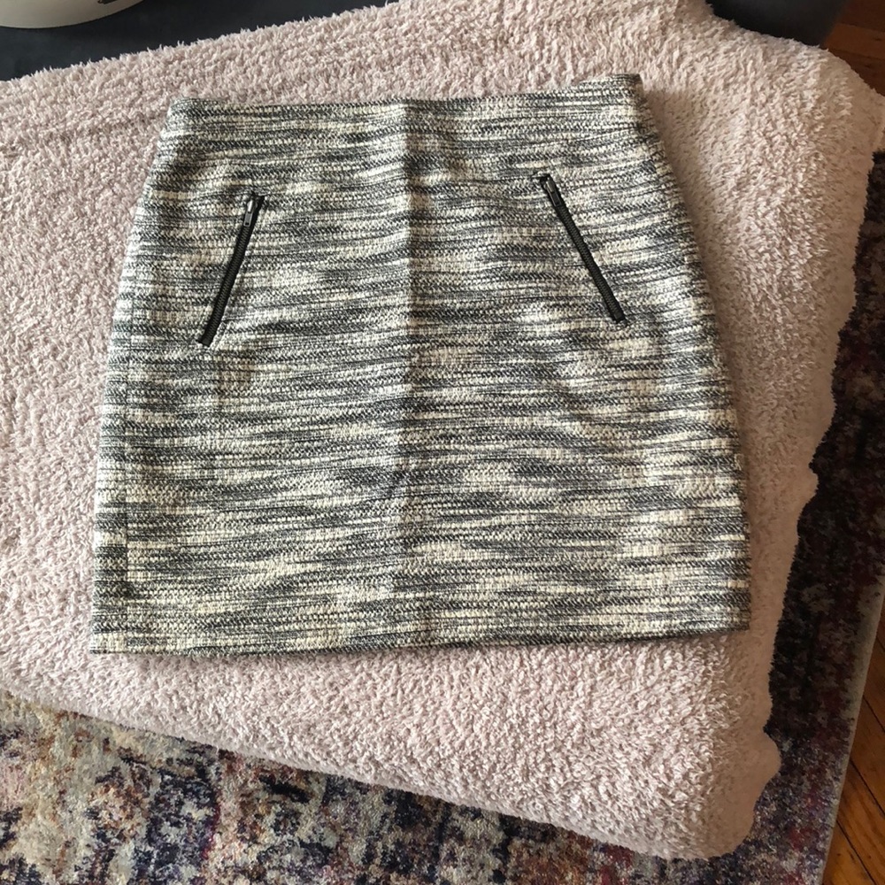 LOFT skirt